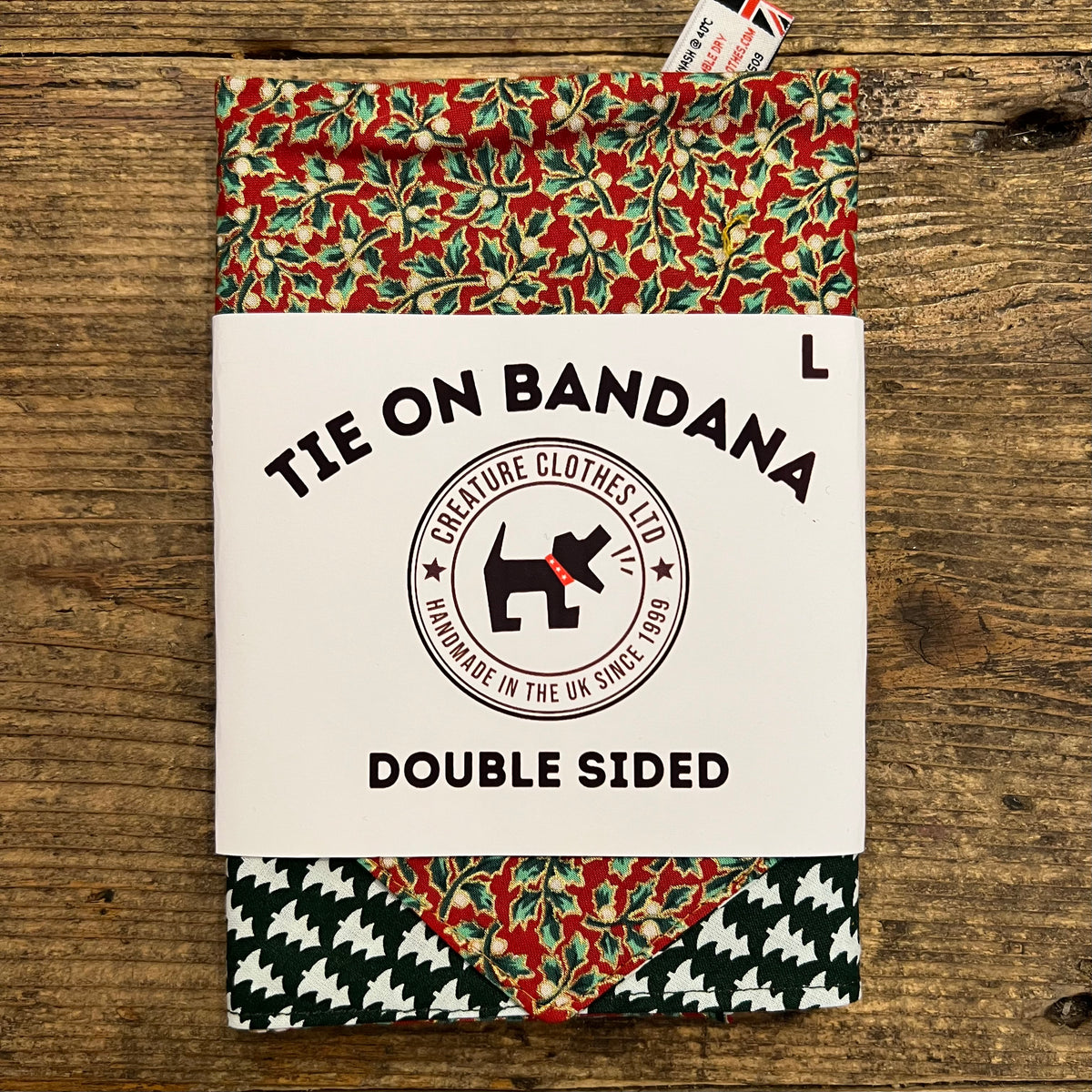 Christmas Tie On Bandana in Mistletoe and Trees ❤️