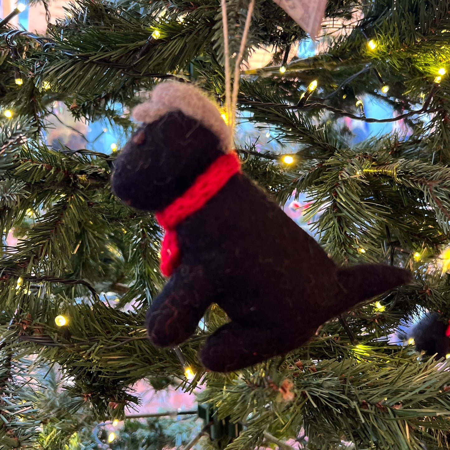 Flat Cap Black Labrador by Amica Felt