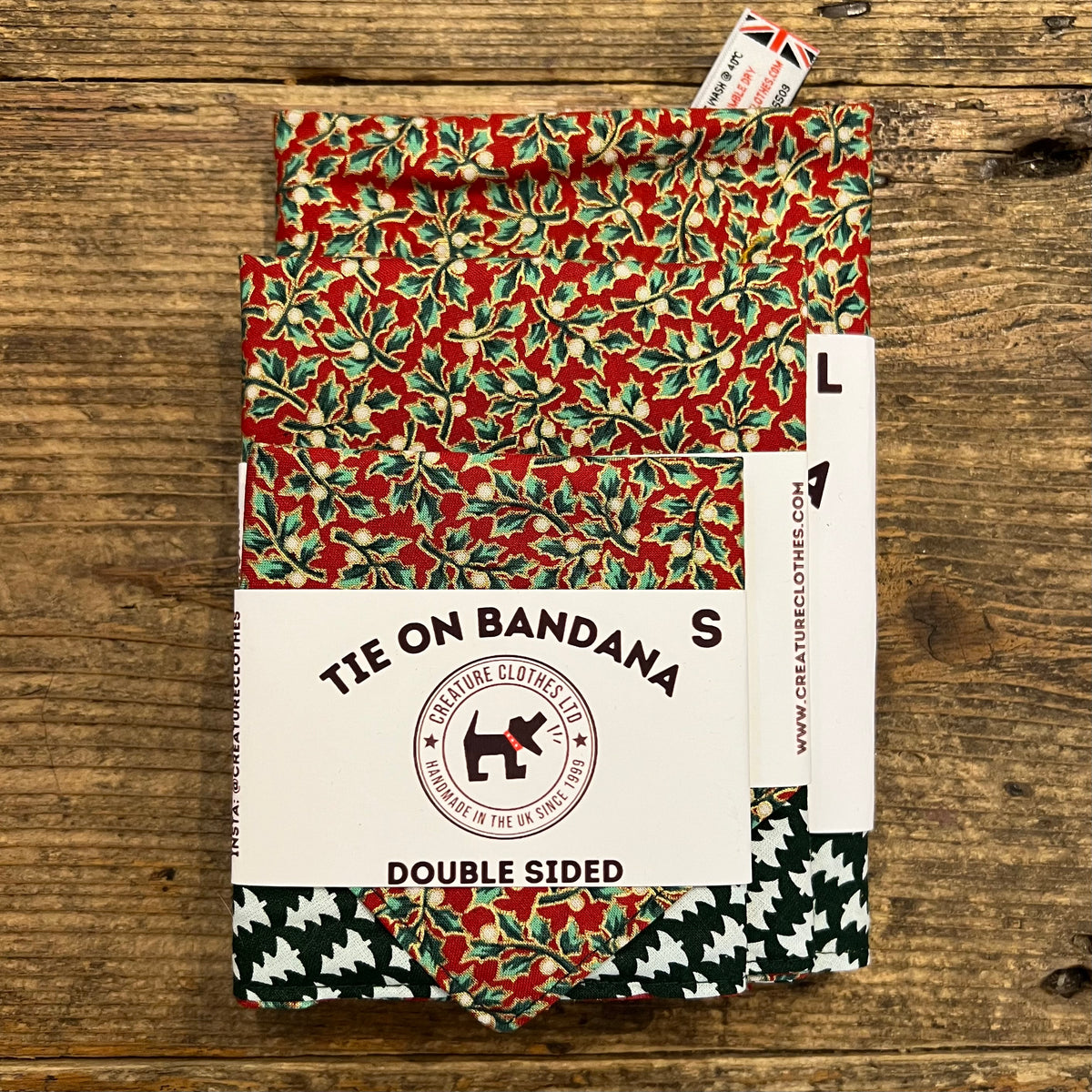 Christmas Tie On Bandana in Mistletoe and Trees ❤️