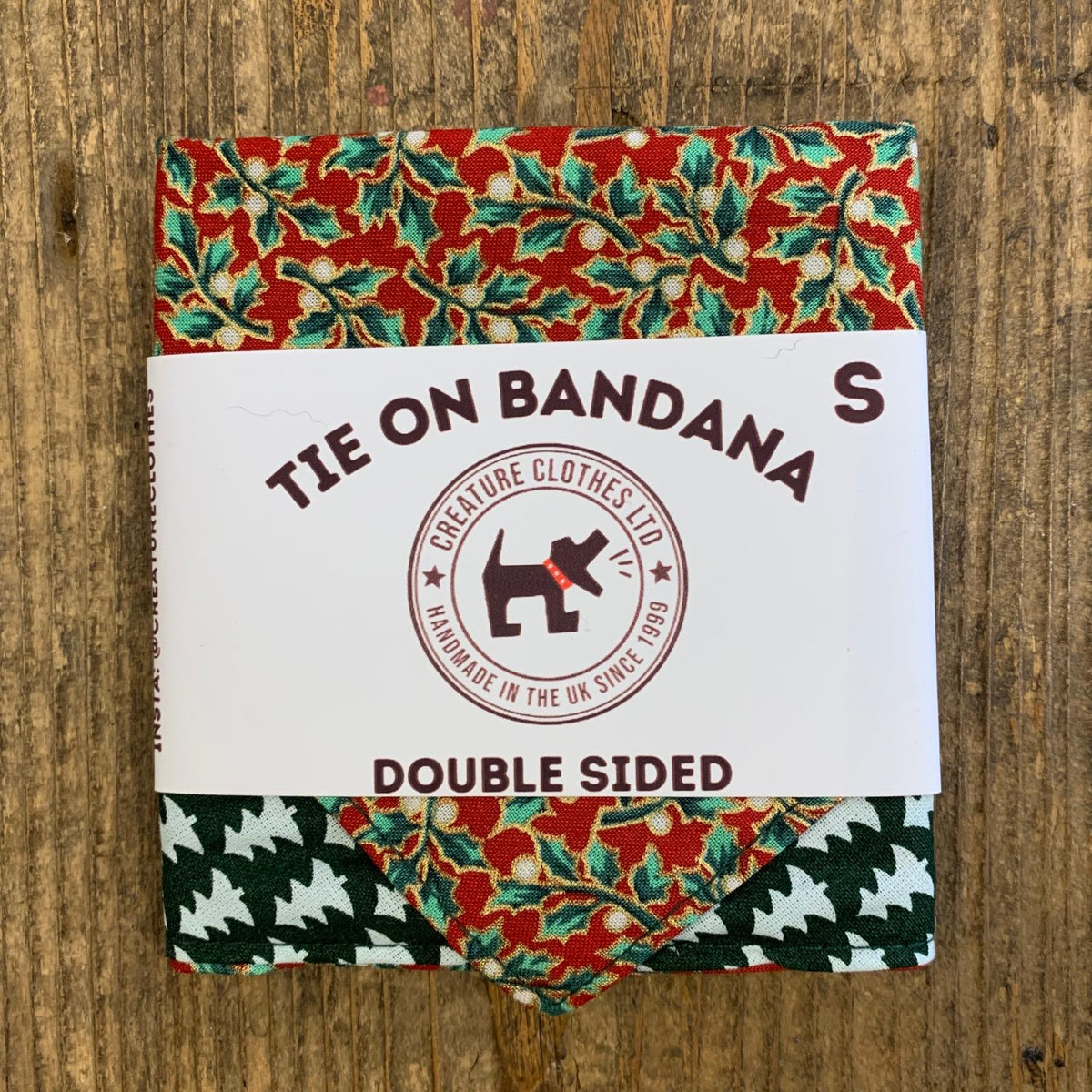 Christmas Tie On Bandana in Mistletoe and Trees ❤️