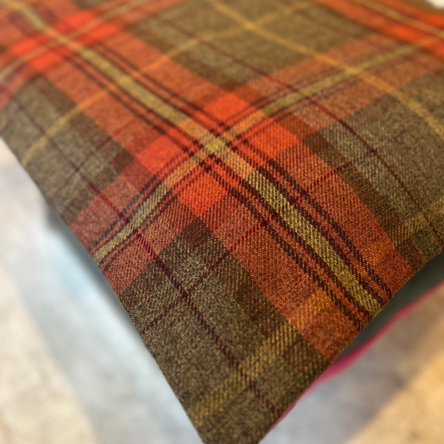 SALE - Dog Bed in Harrier Tweed - Medium